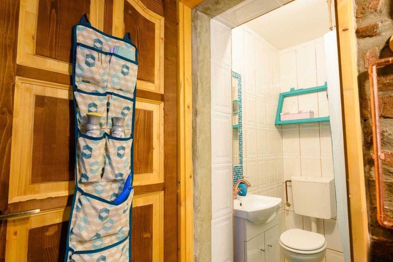 Studio V - Industrial & Original - Old Town Apartman Kolozsvár Kültér fotó